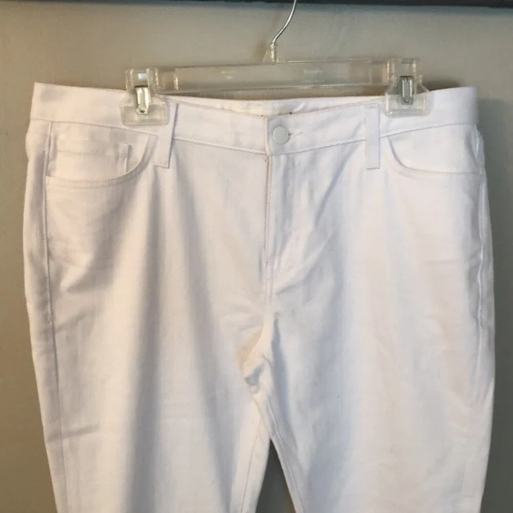 KATE SPADE SIZE 33 WHITE BROOME STREET DENIM JEAN